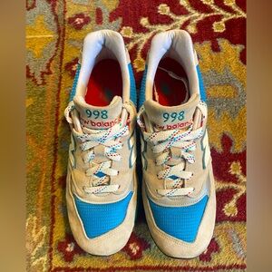 Men’s New Balance (Size 8.5)